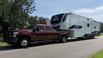 Thumbnail of RV