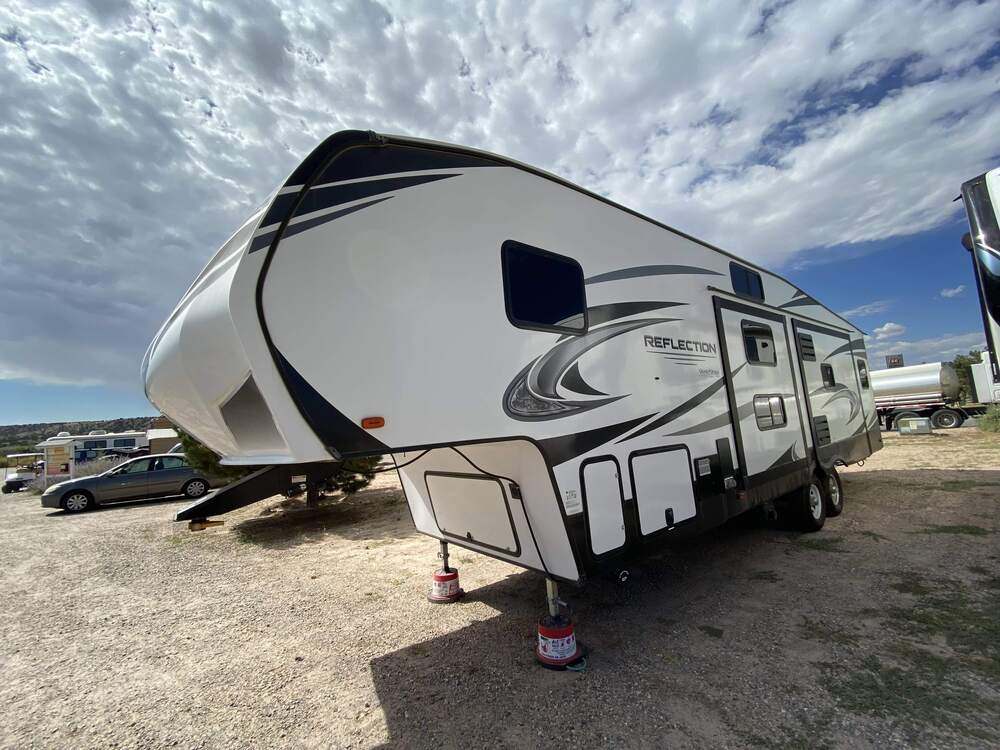 Photo of Rv