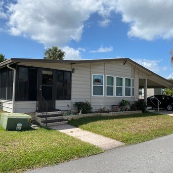 Thumbnail of mobile home