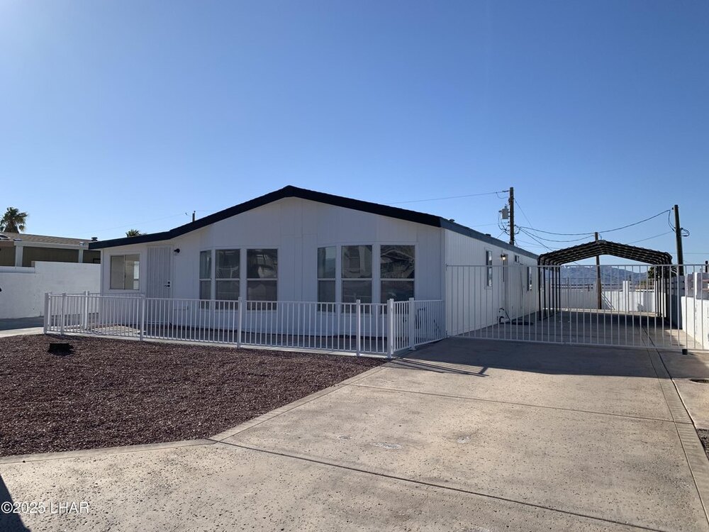 Photo of Mobile Home