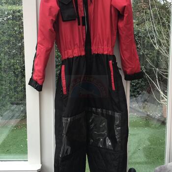 17bbbdf8-1957-11f0-87ea-b4e35605155b