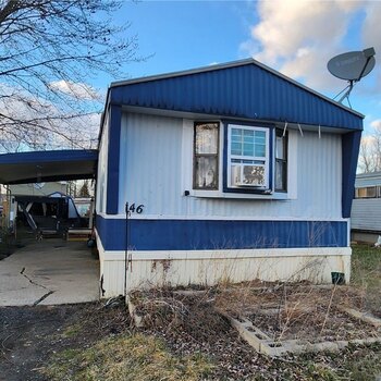 Thumbnail of mobile home