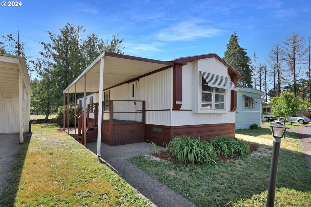 Photo of Mobile Home