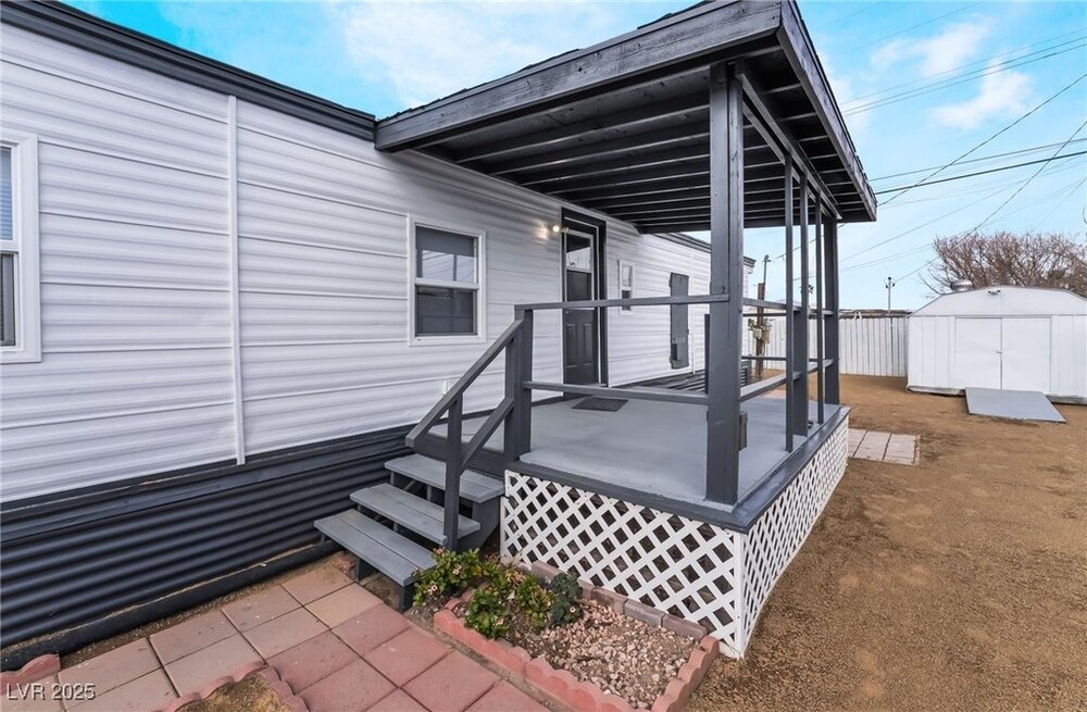 Photo of Mobile Home
