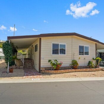 Thumbnail of mobile home