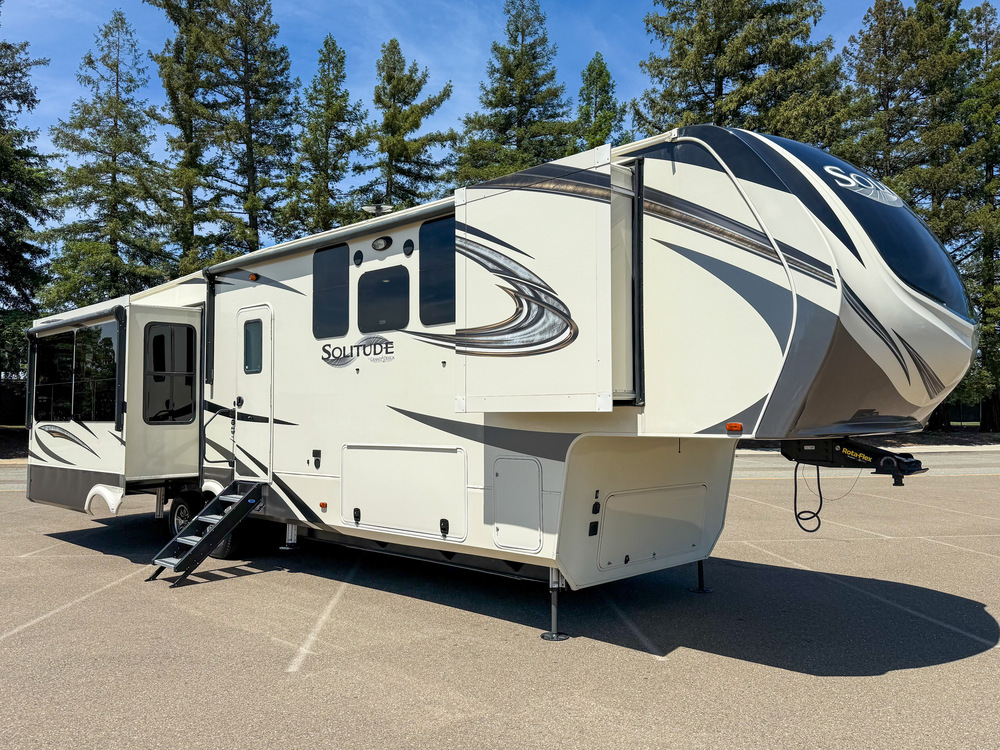 Photo of Rv