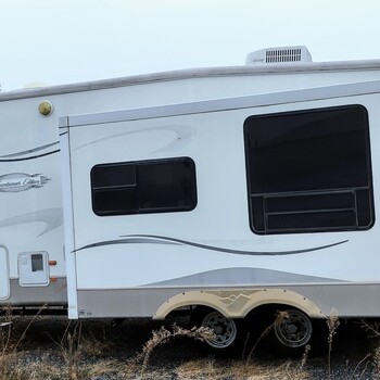 Thumbnail of RV