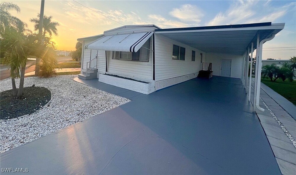 Photo of Mobile Home