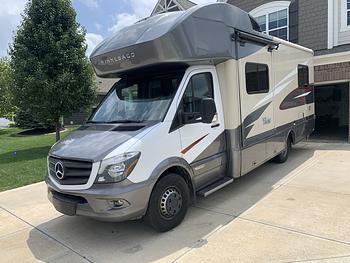 Thumbnail of RV