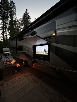 Thumbnail of RV