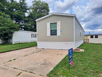 Photo of For Sale: 3-bedroom, 2-bathroom |  Centralia 2