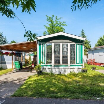 Thumbnail of mobile home