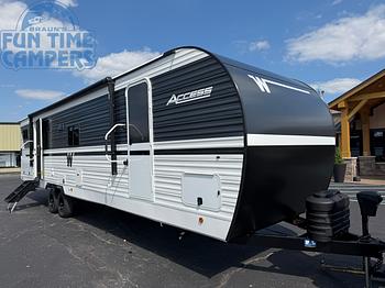 Thumbnail of RV