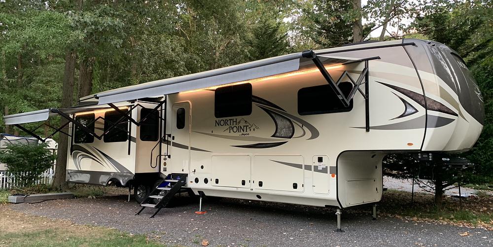 Photo of Rv
