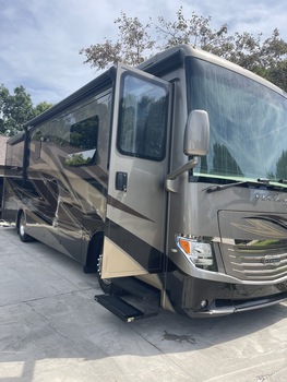 Thumbnail of RV