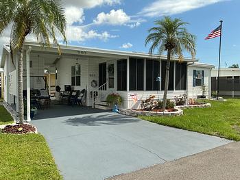 Thumbnail of mobile home