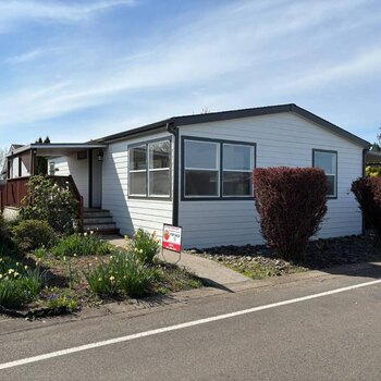 Thumbnail of mobile home