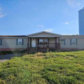 Thumbnail of mobile home