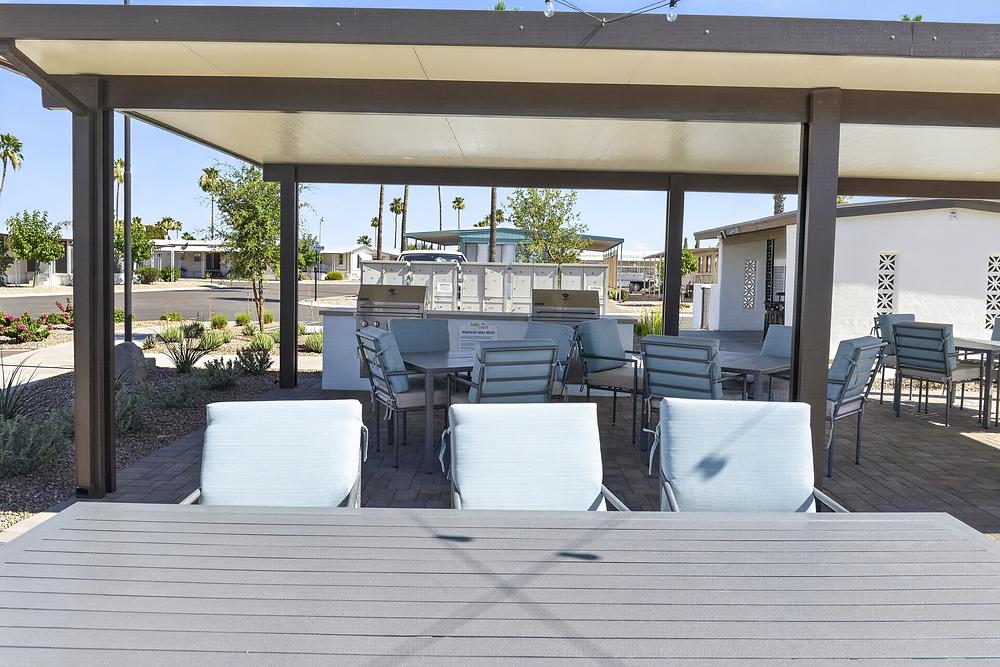018 2305 W Ruthrauff Rd Exterior 0022