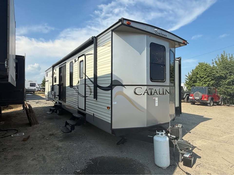 Photo of Rv
