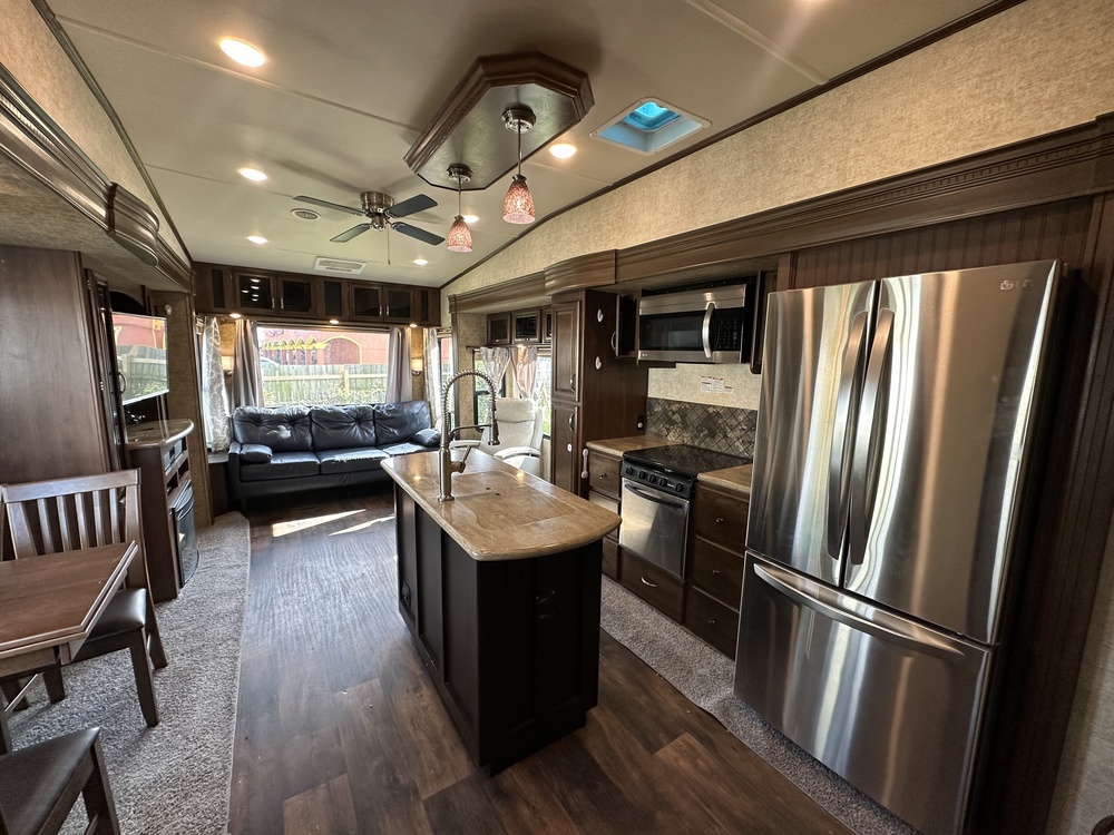 Photo of Rv