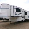RV for Sale: 1995 Snowbird 8X33
