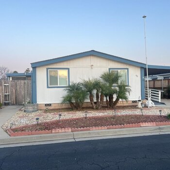 Thumbnail of mobile home