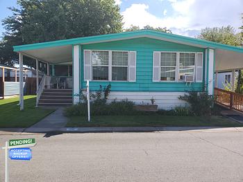 Thumbnail of mobile home