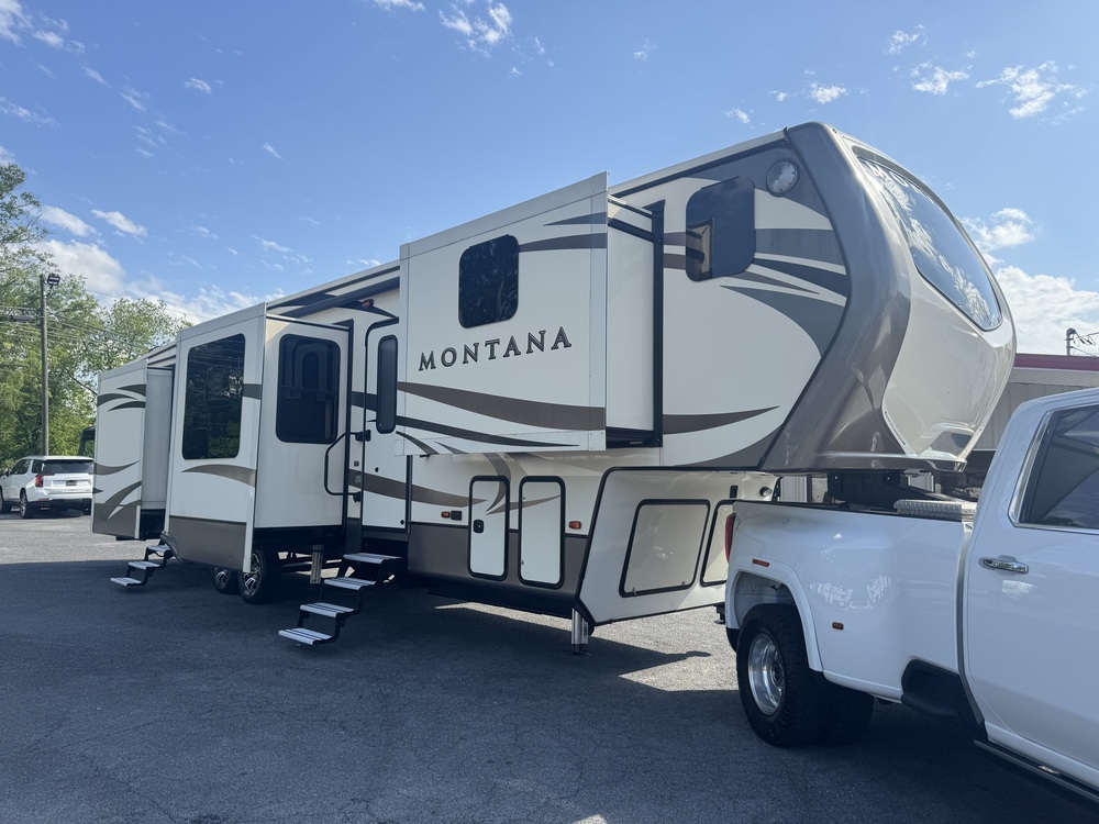 Photo of Rv