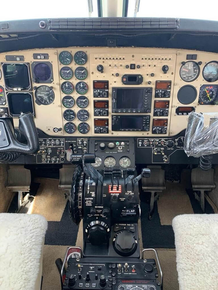 6760/beechcraft-king-air-c90gt-2006-5-venda-flightmarket-1918.jpg