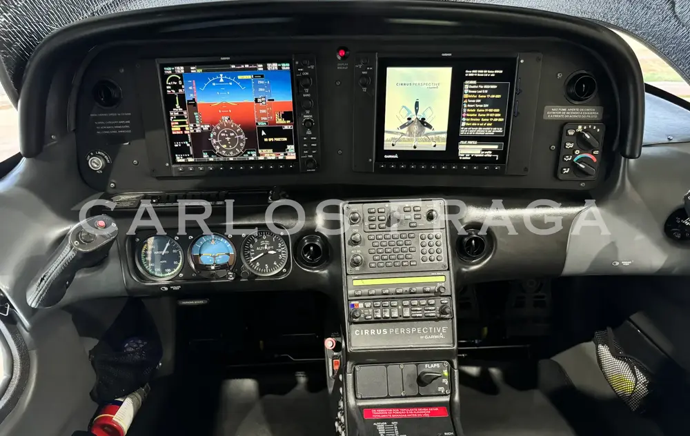 7442/cirrus-sr22-g3-2011-flightmarket-id-7442-06023.webp