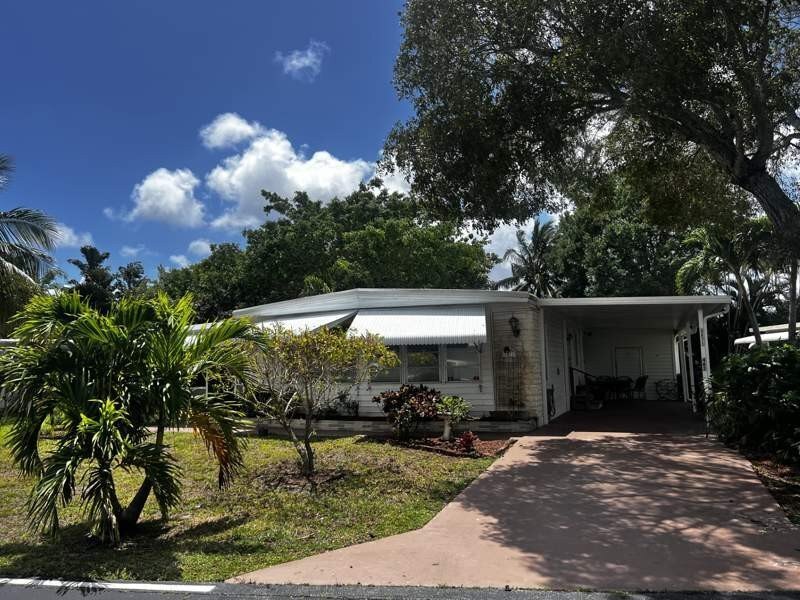 Photo of Mobile Home