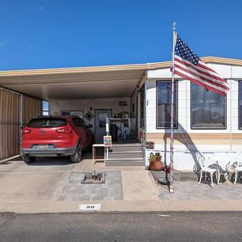 Thumbnail of mobile home