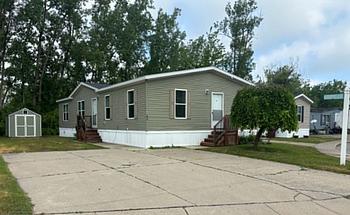 Thumbnail of mobile home
