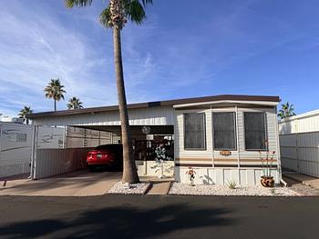 Thumbnail of mobile home
