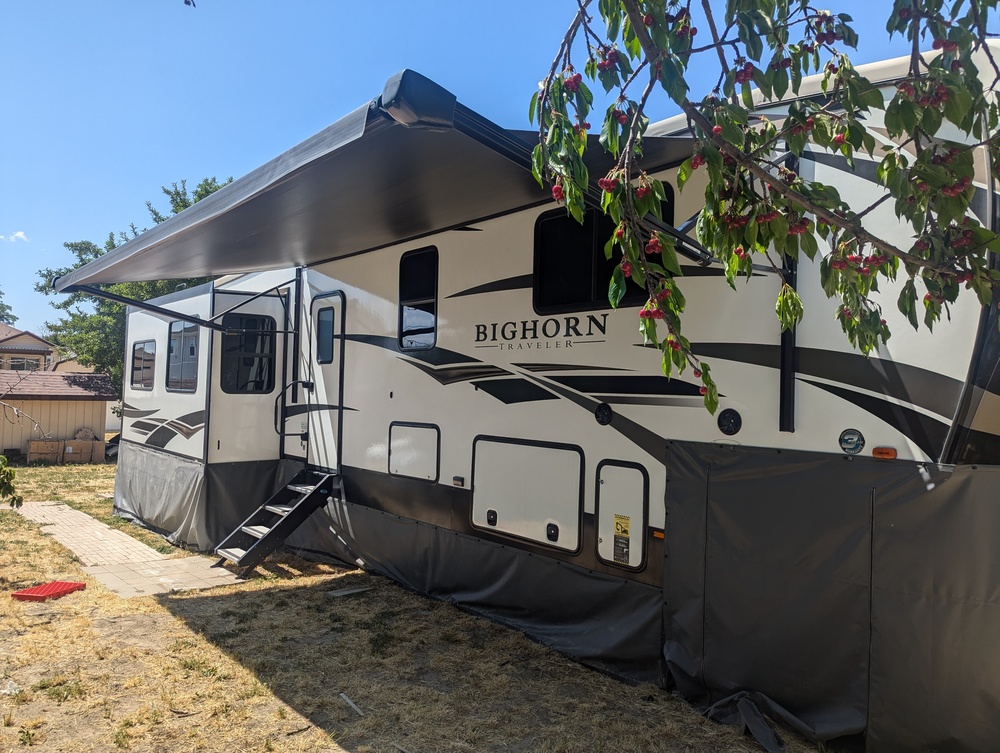 Photo of Rv