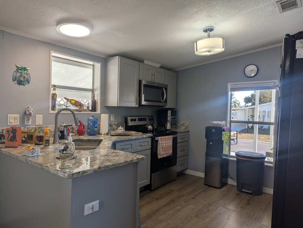 Strawberry Ridge Village