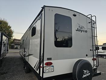 Thumbnail of RV