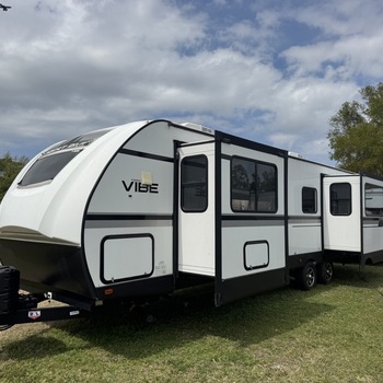 Thumbnail of RV