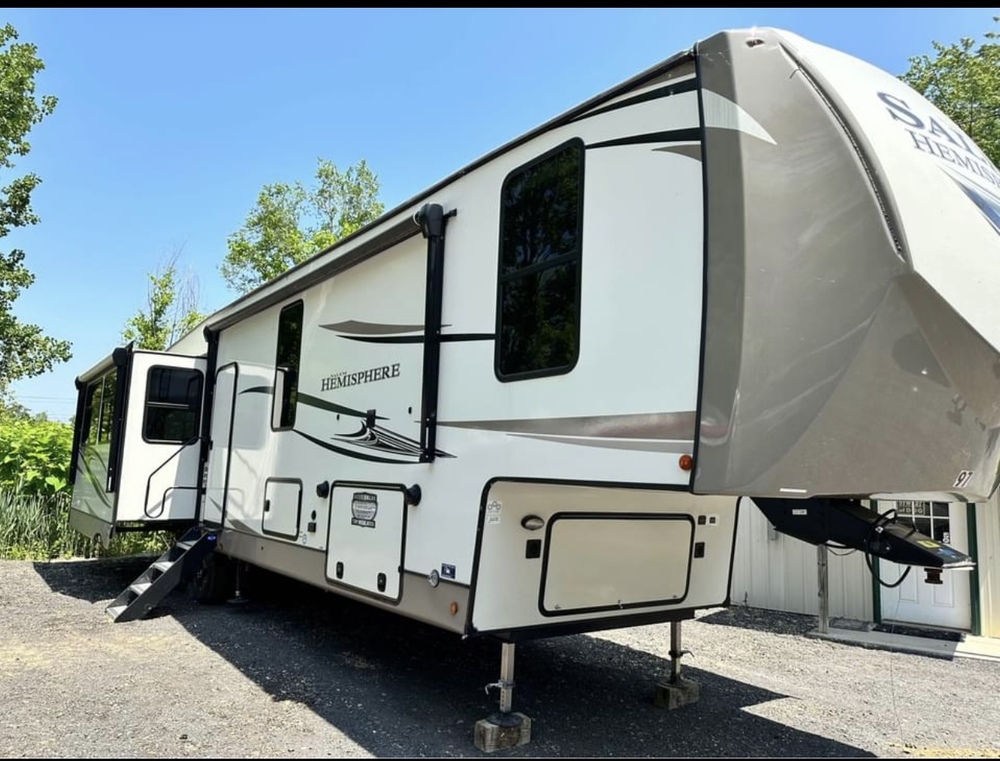 Photo of Rv