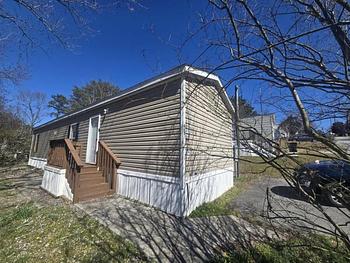 Thumbnail of mobile home