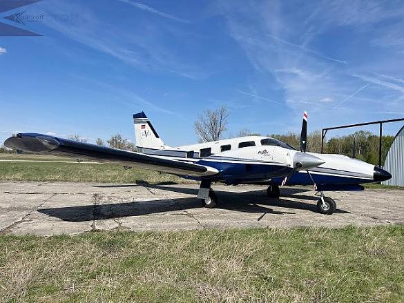 pa-34-seneca__2.jpg
