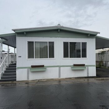 Thumbnail of mobile home