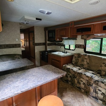 Thumbnail of RV
