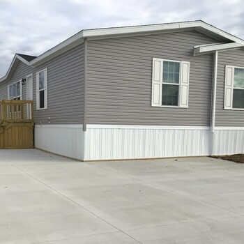 Thumbnail of mobile home