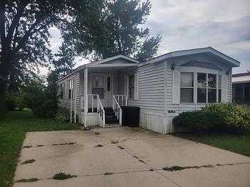 Thumbnail of mobile home