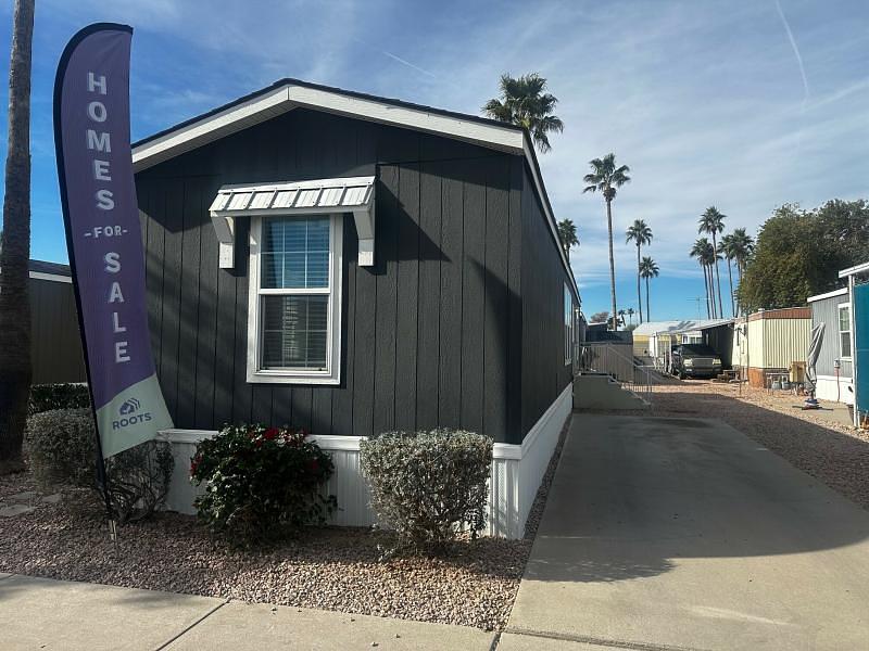 Photo of Mobile Home