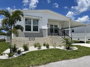 Thumbnail of mobile home