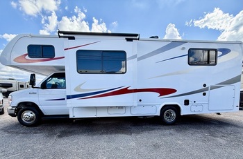 Thumbnail of RV