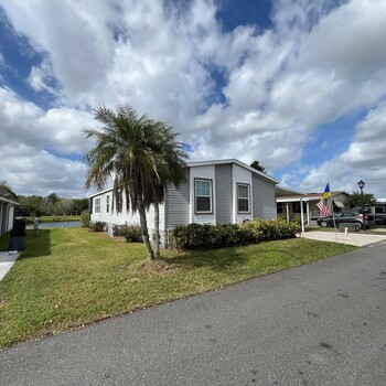Thumbnail of mobile home